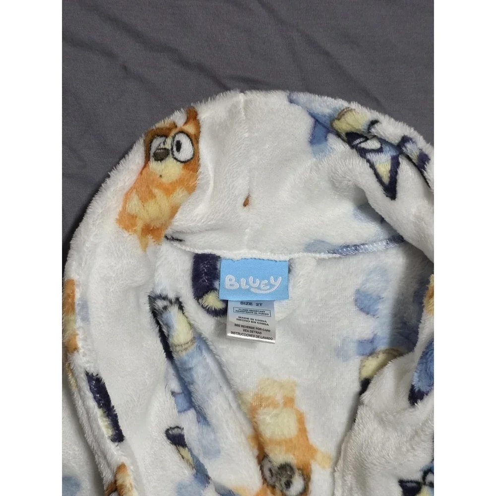 Bluey Size 2T Fleece Bathrobe Polyester Bluey & Bingo Print Tie Belt